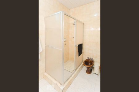 Casa à venda com 270m², 5 quartos e sem vagaBanheiro da Suíte