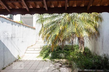 Casa à venda com 270m², 3 quartos e 4 vagasQuintal