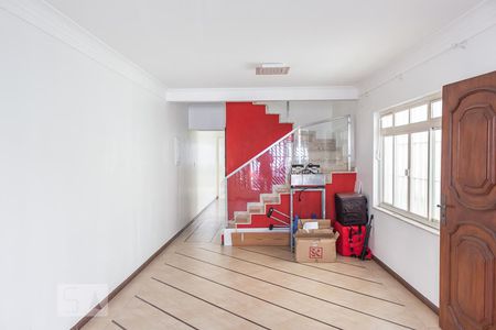Sala de casa à venda com 3 quartos, 270m² em Jardim Brasil (zona Sul), São Paulo