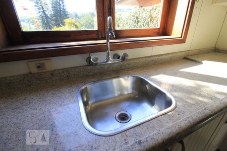 Casa à venda com 570m², 4 quartos e 3 vagasPia