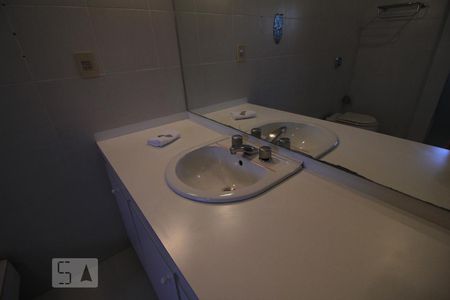 Casa à venda com 570m², 4 quartos e 3 vagasPia