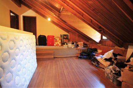 Casa à venda com 570m², 4 quartos e 3 vagasSala superior