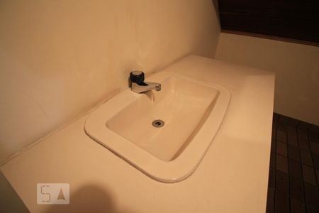 Casa à venda com 570m², 4 quartos e 3 vagasPia