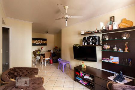 Sala de apartamento à venda com 2 quartos, 68m² em Chácara Inglesa, São Paulo