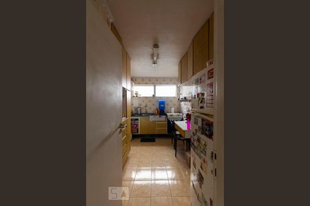 Apartamento à venda com 68m², 2 quartos e 1 vagaCozinha