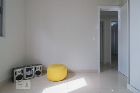Apartamento para alugar com 75m², 3 quartos e 2 vagasQuarto 2