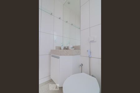 Apartamento para alugar com 75m², 3 quartos e 2 vagasBanheiro