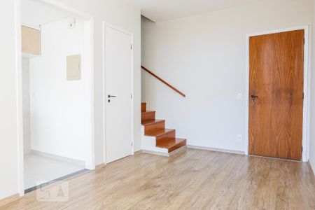 Sala de apartamento para alugar com 1 quarto, 43m² em Pinheiros, São Paulo