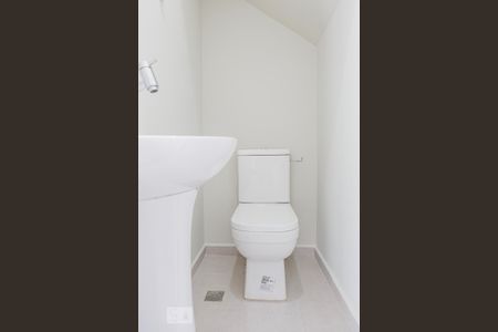 Lavabo de apartamento para alugar com 1 quarto, 43m² em Pinheiros, São Paulo