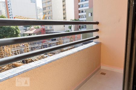 Sacada de apartamento para alugar com 1 quarto, 43m² em Pinheiros, São Paulo