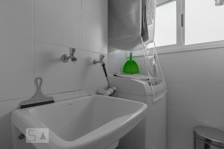 Apartamento à venda com 57m², 2 quartos e 1 vaga Apartamento à venda com 57m², 2 quartos e 1 vagaÁrea de serviço