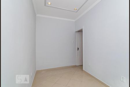 Quarto 1 de casa de condomínio para alugar com 2 quartos, 70m² em Irajá, Rio de Janeiro