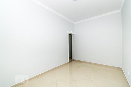 Sala de casa de condomínio para alugar com 2 quartos, 70m² em Irajá, Rio de Janeiro