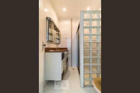 Casa de condomínio para alugar com 70m², 2 quartos e sem vagaBanheiro