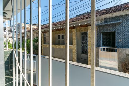 Vista do Quarto 1 de casa de condomínio para alugar com 2 quartos, 70m² em Irajá, Rio de Janeiro