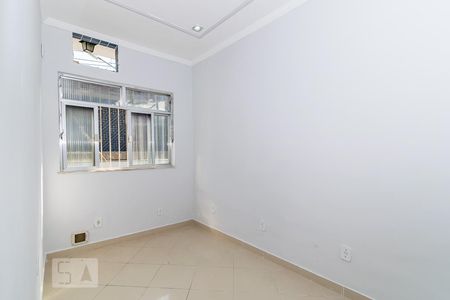 Quarto 1 de casa de condomínio à venda com 2 quartos, 70m² em Irajá, Rio de Janeiro