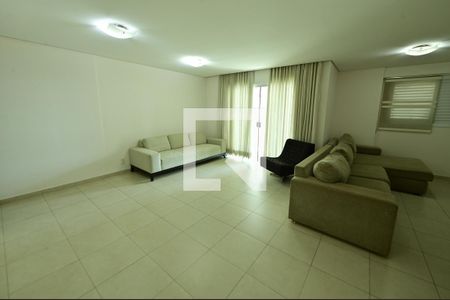 Apartamento para alugar com 100m², 3 quartos e 2 vagas Apartamento para alugar com 100m², 3 quartos e 2 vagasSala