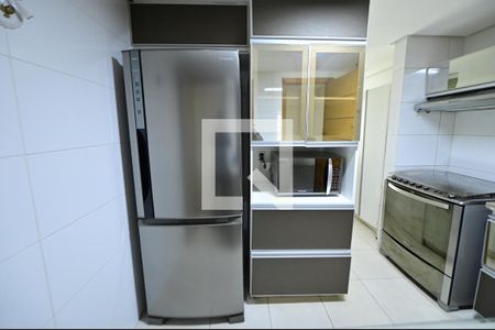 Apartamento para alugar com 100m², 3 quartos e 2 vagas Apartamento para alugar com 100m², 3 quartos e 2 vagasCozinha
