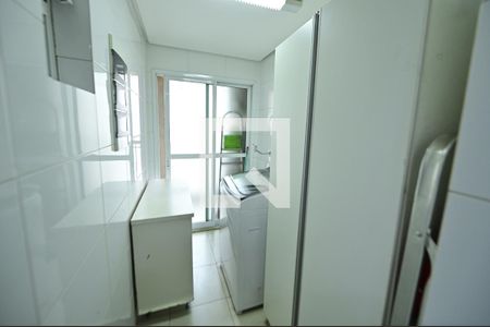Apartamento para alugar com 100m², 3 quartos e 2 vagas Apartamento para alugar com 100m², 3 quartos e 2 vagasÁrea de Serviço