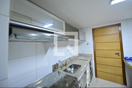 Apartamento para alugar com 100m², 3 quartos e 2 vagas Apartamento para alugar com 100m², 3 quartos e 2 vagasCozinha