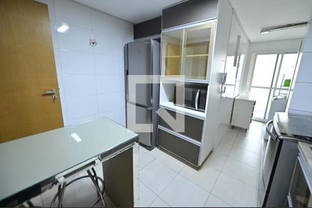 Apartamento para alugar com 100m², 3 quartos e 2 vagas Apartamento para alugar com 100m², 3 quartos e 2 vagasCozinha