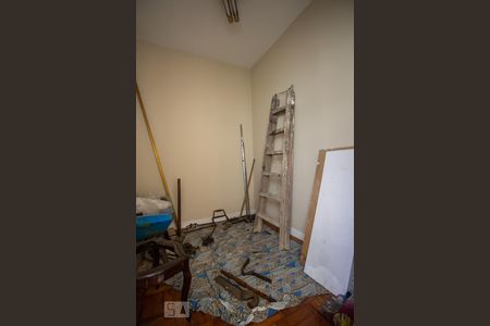 Apartamento à venda com 126m², 2 quartos e sem vaga Apartamento à venda com 126m², 2 quartos e sem vagaQuarto serviço