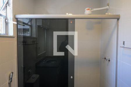 Casa à venda com 120m², 2 quartos e sem vaga Casa à venda com 120m², 2 quartos e sem vagaBanheiro