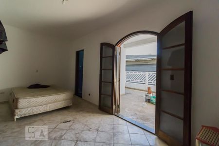 Suíte de casa para alugar com 2 quartos, 110m² em Vila Galvão, Guarulhos