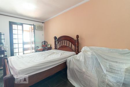 Casa à venda com 150m², 2 quartos e 4 vagasDormitório 2