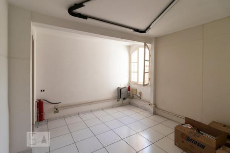 Casa à venda com 215m², 4 quartos e 2 vagas Casa à venda com 215m², 4 quartos e 2 vagasSuíte 2