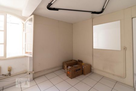 Casa à venda com 215m², 4 quartos e 2 vagas Casa à venda com 215m², 4 quartos e 2 vagasSuíte 2