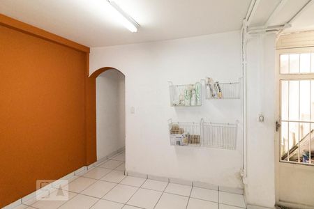 Casa à venda com 215m², 4 quartos e 2 vagas Casa à venda com 215m², 4 quartos e 2 vagasSala 5