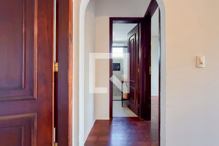Corredor de apartamento para alugar com 1 quarto, 62m² em Aclimação, São Paulo