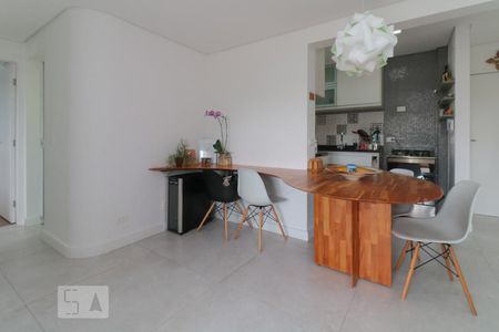Apartamento à venda com 72m², 2 quartos e 1 vagaSala de jantar