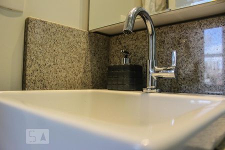 Apartamento para alugar com 101m², 2 quartos e 1 vaga Apartamento para alugar com 101m², 2 quartos e 1 vagaBanheiro Suíte