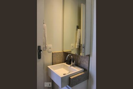 Apartamento para alugar com 101m², 2 quartos e 1 vaga Apartamento para alugar com 101m², 2 quartos e 1 vagaBanheiro Suíte