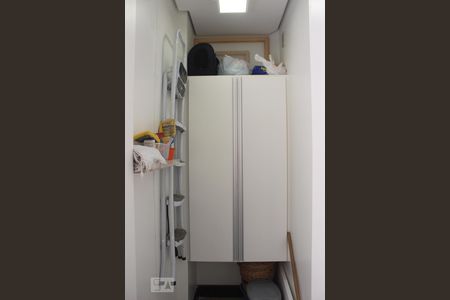Apartamento para alugar com 101m², 2 quartos e 1 vaga Apartamento para alugar com 101m², 2 quartos e 1 vagaÁrea de serviço
