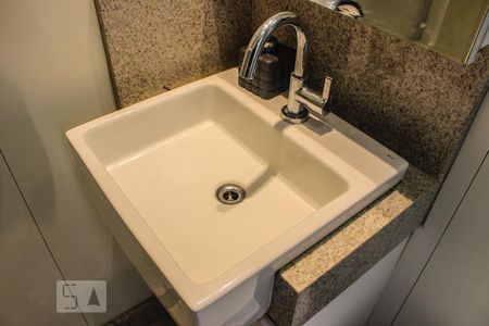 Apartamento para alugar com 101m², 2 quartos e 1 vaga Apartamento para alugar com 101m², 2 quartos e 1 vagaBanheiro Suíte