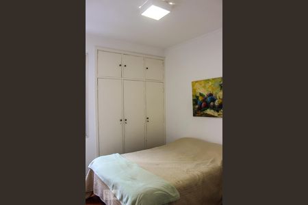Apartamento para alugar com 101m², 2 quartos e 1 vaga Apartamento para alugar com 101m², 2 quartos e 1 vagaQuarto