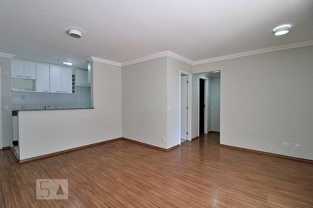 Apartamento à venda com 70m², 2 quartos e 2 vagasSala