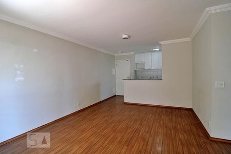 Apartamento à venda com 70m², 2 quartos e 2 vagasSala