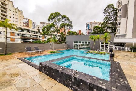 Apartamento para alugar com 57m², 2 quartos e 1 vaga Apartamento para alugar com 57m², 2 quartos e 1 vagaÁrea Comum - Piscina