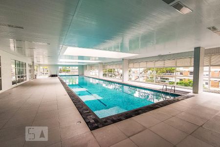 Apartamento para alugar com 57m², 2 quartos e 1 vaga Apartamento para alugar com 57m², 2 quartos e 1 vagaÁrea Comum - Piscina Coberta