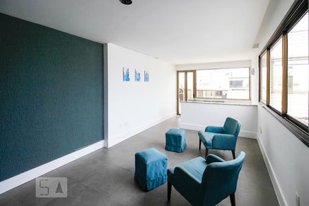 Apartamento à venda com 370m², 5 quartos e 3 vagas Apartamento à venda com 370m², 5 quartos e 3 vagasSala 2