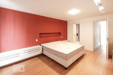 Apartamento à venda com 370m², 5 quartos e 3 vagas Apartamento à venda com 370m², 5 quartos e 3 vagasSuíte 1