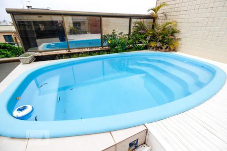 Apartamento à venda com 370m², 5 quartos e 3 vagas Apartamento à venda com 370m², 5 quartos e 3 vagasPiscina Cobertura