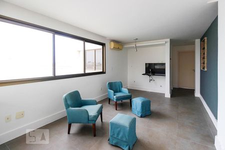 Apartamento à venda com 370m², 5 quartos e 3 vagas Apartamento à venda com 370m², 5 quartos e 3 vagasSala 2