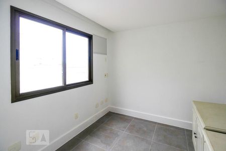 Apartamento à venda com 370m², 5 quartos e 3 vagas Apartamento à venda com 370m², 5 quartos e 3 vagasQuarto 2