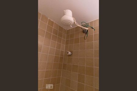 Banheiro de apartamento para alugar com 2 quartos, 78m² em Chácara das Pedras, Porto Alegre