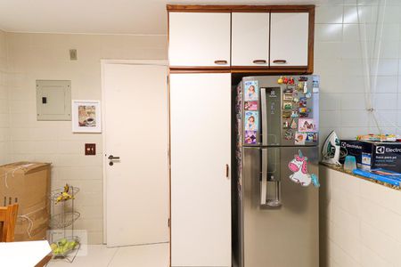 Apartamento à venda com 90m², 2 quartos e 1 vaga Apartamento à venda com 90m², 2 quartos e 1 vagaCozinha